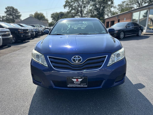 Used 2010 Toyota Camry LE image 2