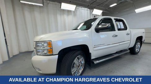 Used 2013 Chevrolet Silverado 1500 LTZ w/ LTZ White Diamond Edition image 6