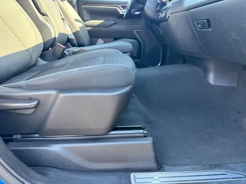 Used 2022 Chevrolet Silverado 1500 LT image 13