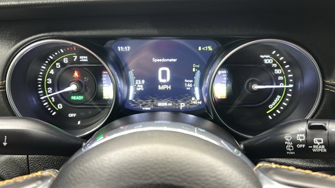 Used 2023 Jeep Wrangler Unlimited Sahara image 29