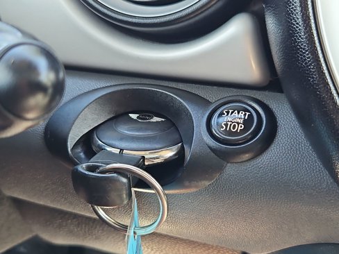 Used 2012 MINI Cooper Hardtop image 16