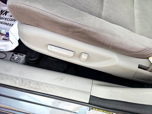 Used 2012 Honda Accord LX image 12