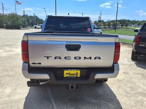 New 2025 Toyota Tacoma SR5 image 4