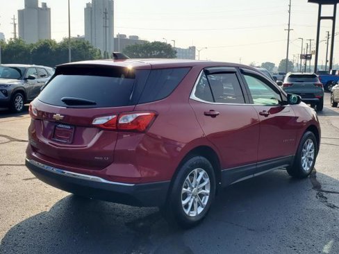 Used 2020 Chevrolet Equinox LT w/ Driver Convenience Package image 2
