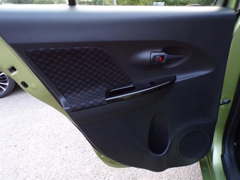 Used 2009 Scion xD image 25