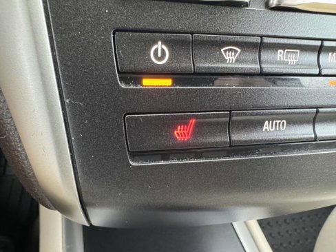 Used 2019 Lincoln MKC Premiere image 26