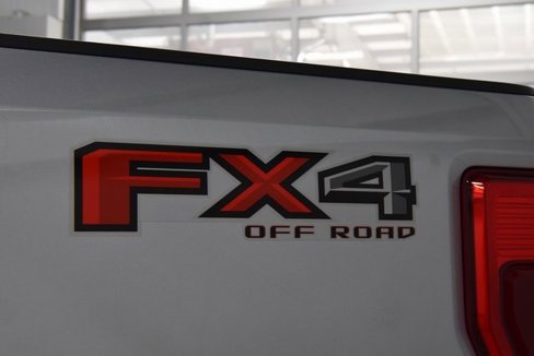 Used 2020 Ford F250 XLT w/ XLT Premium Package image 20