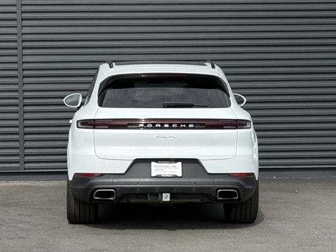 Certified 2024 Porsche Cayenne image 6