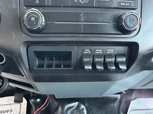 Used 2015 Ford F550 4x4 Crew Cab Super Duty image 17