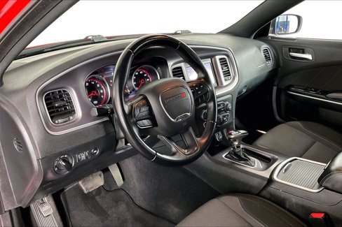 Used 2022 Dodge Charger SXT image 18