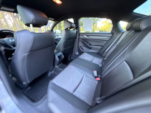Used 2019 Honda Accord Sport image 14