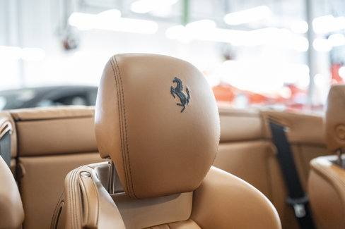 Used 2011 Ferrari California image 31