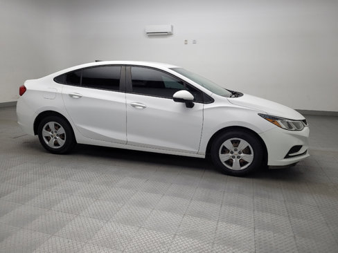 Used 2018 Chevrolet Cruze LS image 11
