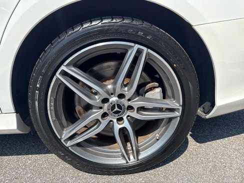 Used 2019 Mercedes-Benz E 450 4MATIC Sedan w/ Premium Package image 23