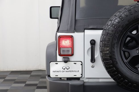Used 2017 Jeep Wrangler Sport w/ Connectivity Group image 29