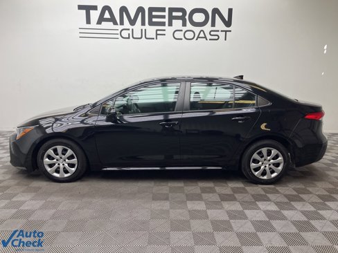 Used 2023 Toyota Corolla LE image 6