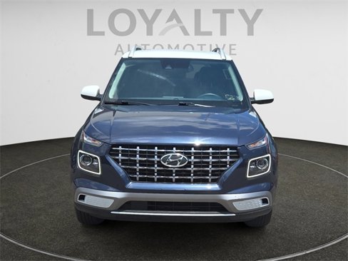 Used 2021 Hyundai Venue image 8
