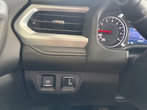 Used 2020 GMC Acadia SLE image 20
