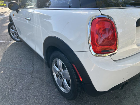 Used 2014 MINI Cooper 2-Door Hardtop image 28