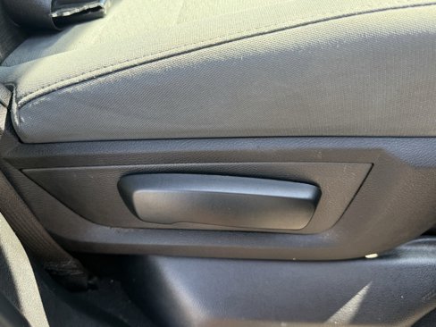 Used 2019 RAM 1500 Classic SLT image 32