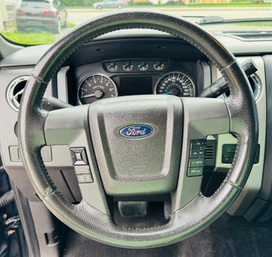 Used 2013 Ford F150 XLT w/ XTR Pkg image 10