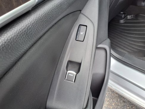 Used 2019 Honda Accord Touring image 8