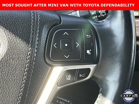 Used 2018 Toyota Sienna XLE Premium image 9