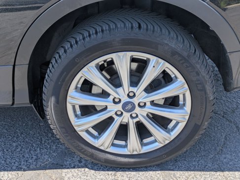 Used 2018 Ford Escape Titanium image 13
