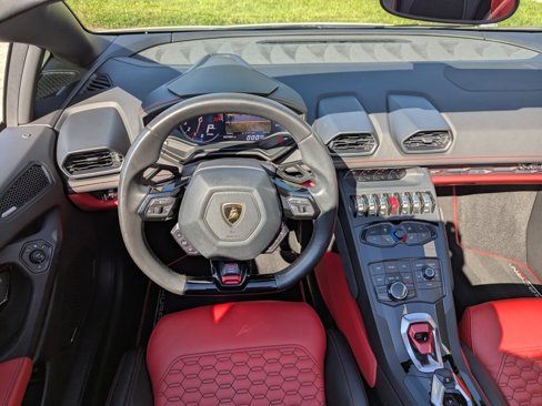 Used 2017 Lamborghini Huracan LP 610-4 image 23