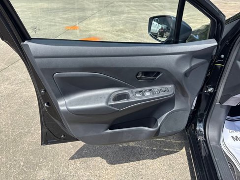 New 2025 Nissan Versa S w/ Trunk Package image 10