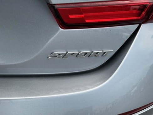 Used 2019 Honda Accord Sport image 8