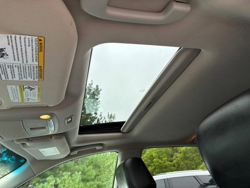 Used 2013 Nissan Pathfinder SL image 16