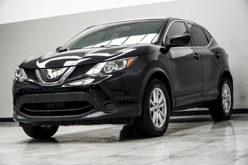 Used 2018 Nissan Rogue Sport S w/ S Appearance Package image 7