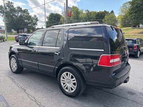 Used 2013 Lincoln Navigator 4WD image 5