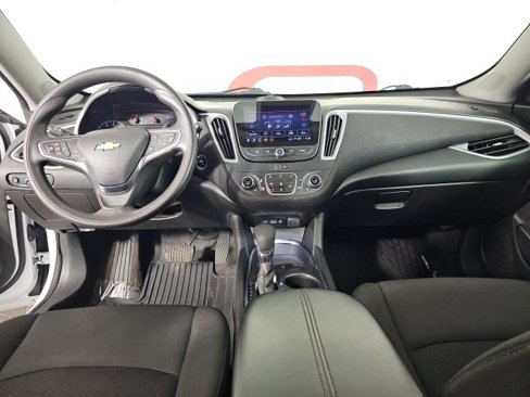 Used 2023 Chevrolet Malibu LT image 13