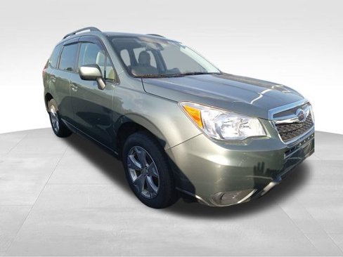 Used 2015 Subaru Forester 2.5i Premium w/ All-Weather Package image 3