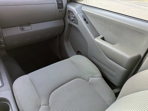 Used 2019 Nissan Frontier SV w/ Value Truck Package image 19