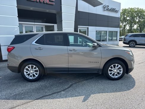Used 2019 Chevrolet Equinox LT image 8