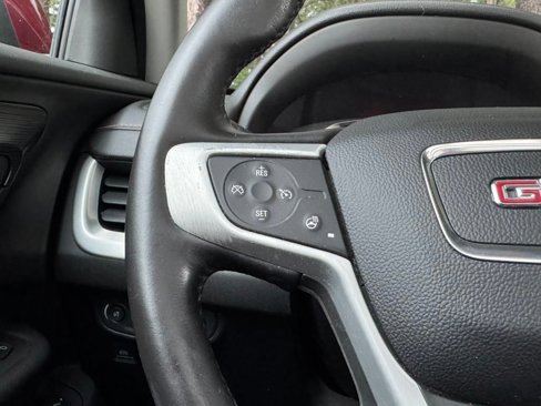 Used 2019 GMC Terrain SLT w/ Preferred Package image 24