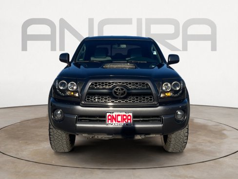 Used 2011 Toyota Tacoma PreRunner image 5