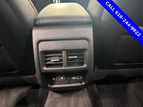 Used 2022 Cadillac XT4 Premium Luxury w/ Cold Weather Package image 17