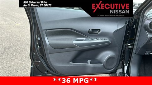 New 2025 Nissan Kicks Play S image 9