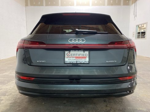Used 2021 Audi e-tron Premium w/ Black Optic Package image 95
