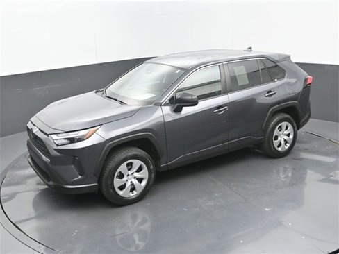 Used 2023 Toyota RAV4 LE image 30