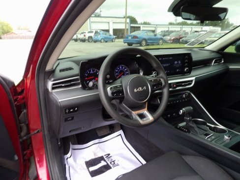 Used 2023 Kia K5 LXS image 10