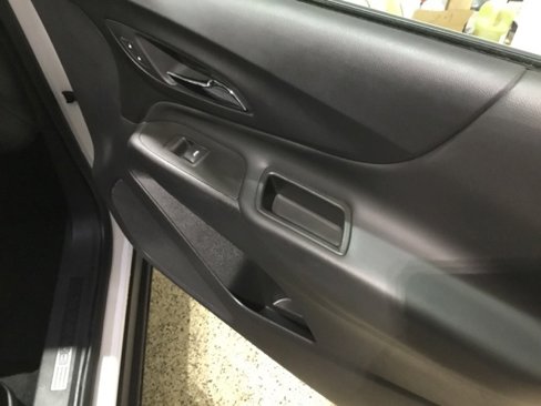 Used 2021 Chevrolet Equinox LT image 49