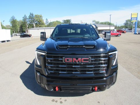 Used 2024 GMC Sierra 2500 AT4 w/ Technology Package image 9