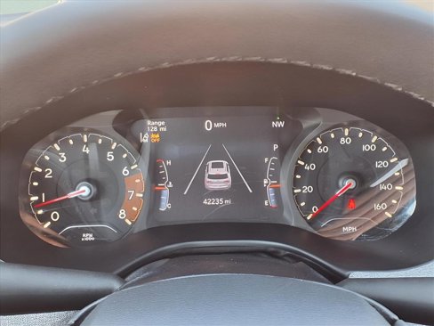 Used 2023 Jeep Compass Latitude image 22