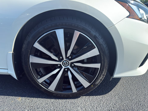Used 2019 Nissan Altima 2.5 Platinum image 23