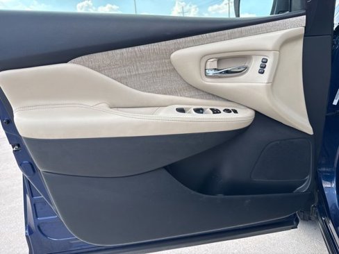 Used 2020 Nissan Murano SL image 29